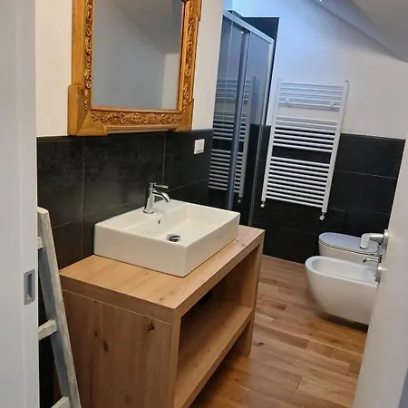 Mora Duplex Di Charme In Como, Civiglio 아파트 *