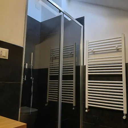 Mora Duplex Di Charme In Como, Civiglio 아파트